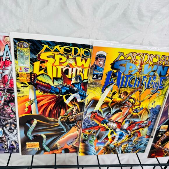 Angela Aria 1-2 Medieval Spawn Witchblade 1-3 & 2018 Spawn Witchblade 2-4 lot - Picture 5 of 6